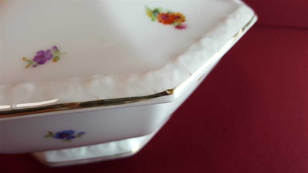 [16021050] Ragoutterrine Suppenterrine Suppenschüssel Terrine Servierschüssel Rosenthal Maria Streublume II. Wahl gebraucht - gut Bild 3