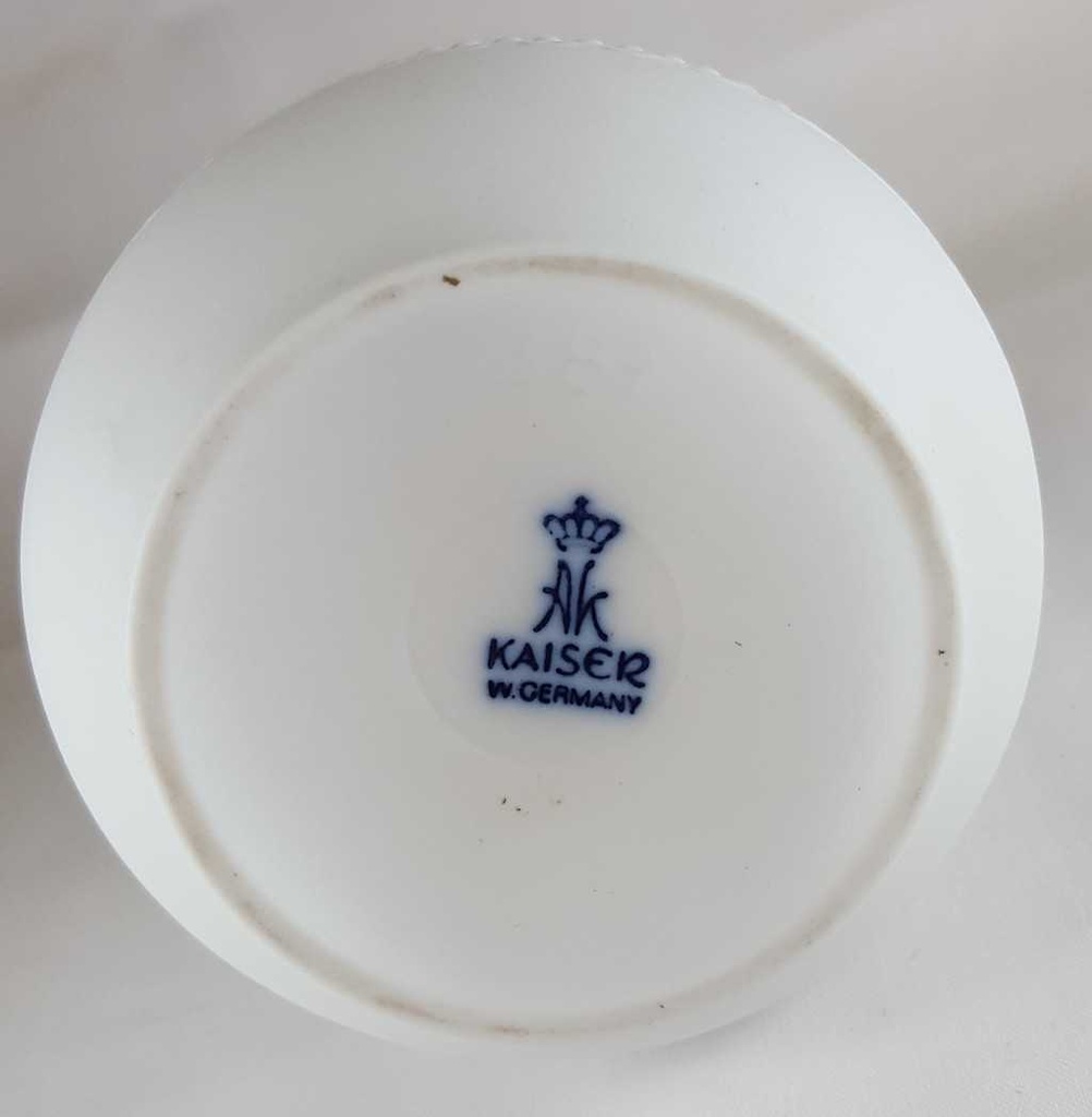 [16021590] Blumenvase 23 cm AK Kaiser Porzellan Sonstiges gebraucht - gut Bild 4
