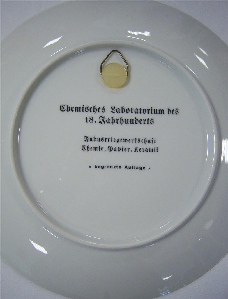 [16072500162] Sammelteller Porzellan CHEMISCHES LABORATORIUM DES 18. JAHRHUNDERTS Bild 3