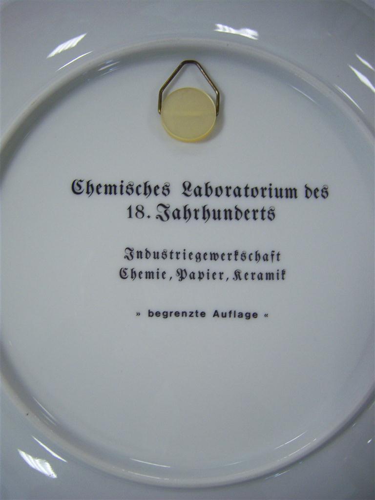 [16072500162] Sammelteller Porzellan CHEMISCHES LABORATORIUM DES 18. JAHRHUNDERTS Bild 4