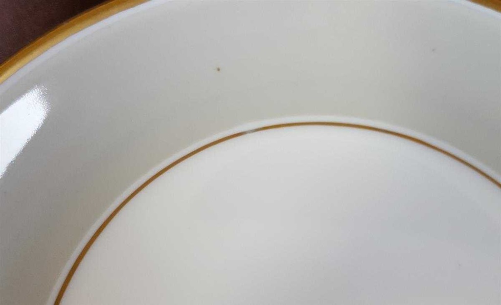 [16081900303] Untertasse für Kaffee Goldrand 13,5 cm Fürstenberg Alt Rose 02575 gebraucht - gut Bild 2
