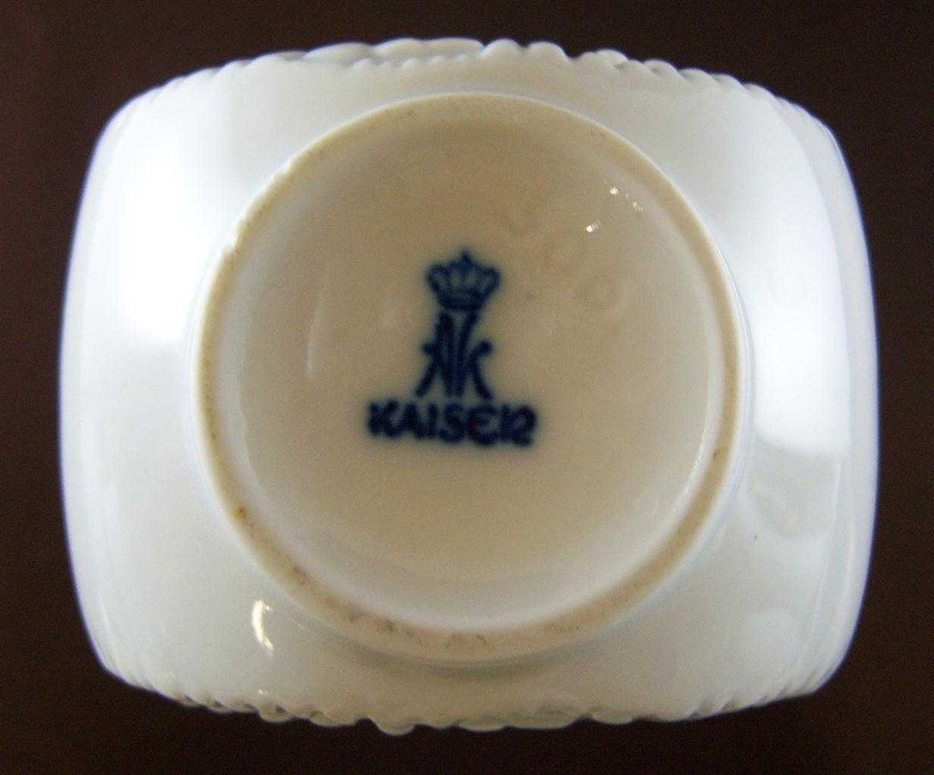 [16100441] Vase 20,2 cm AK Kaiser Porzellan Weiß gebraucht - gut Bild 3