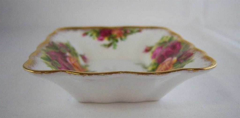 [16101164] Olivenschale Royal Albert Old Country Roses gebraucht - sehr gut Bild 4