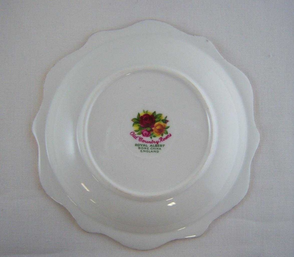 [2117808] Beilagenschale Royal Albert Old Country Roses gebraucht - sehr gut Bild 3