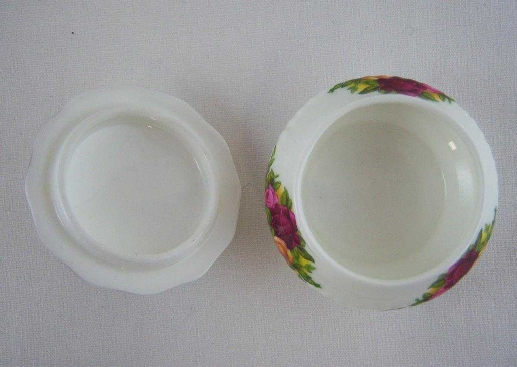 [161025161] Schälchen Royal Albert Old Country Roses gebraucht - gut Bild 3