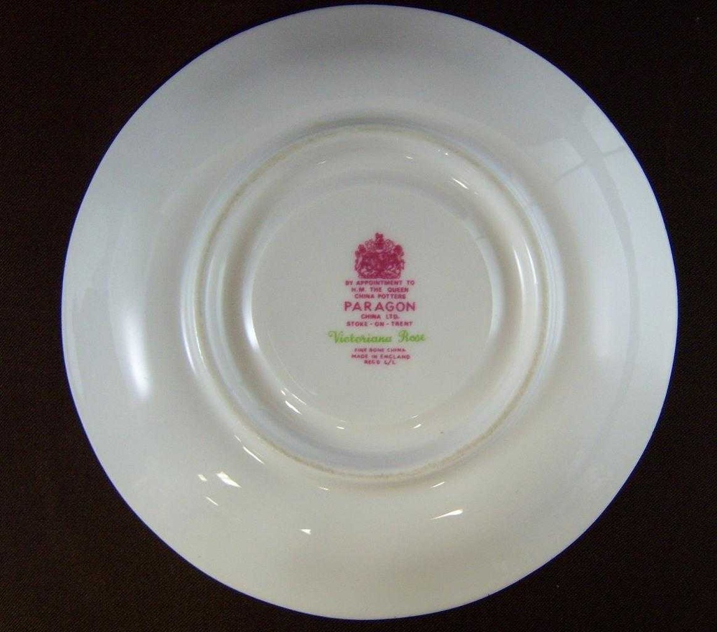 [161025167] Untertasse für Kaffee 14 cm Paragon Victoriana Rose gebraucht - sehr gut Bild 2