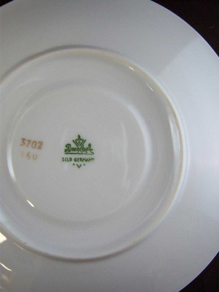 [161028204] Untertasse für Kaffee Goldrand 14,5 cm Rosenthal Form 2000 Ätzgoldrand mit Rauten 3702 gebraucht - sehr gut Bild 3