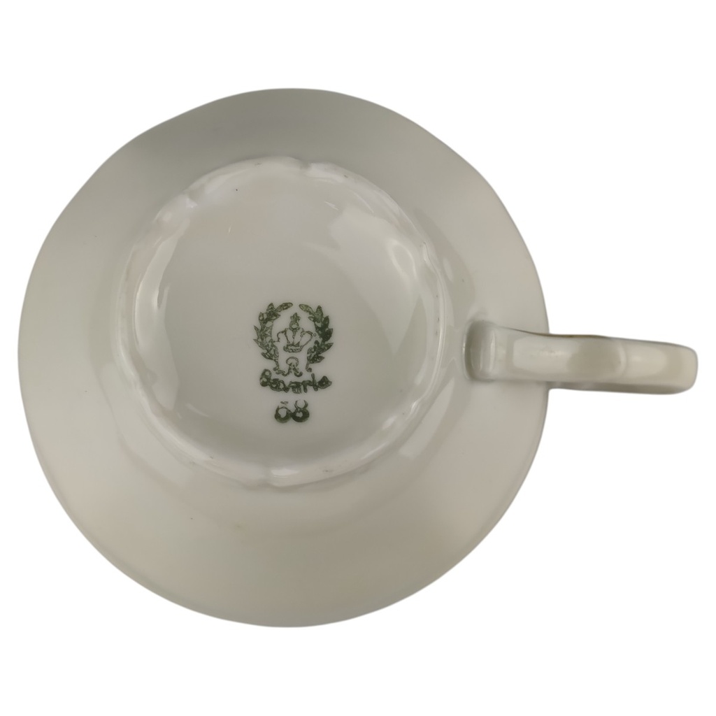 [1806363] Teetasse R Bavaria Reliefboden Goldrand Beige gebraucht - gut Bild 3