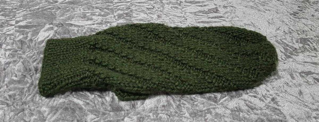 [458110497] Chihuahua Hundebekleidung Pullover grün Handarbeit Gr. S (bis 2,5 kg) Bild 5