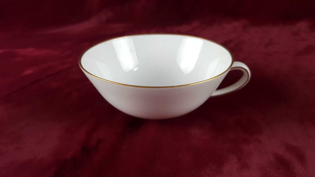 [458110596] Teetasse Tasse Goldrand Fürstenberg Schloß 644 0801 gebraucht - sehr gut Bild 2