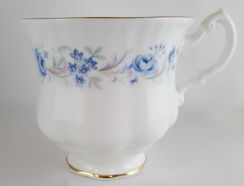 [45811196] Kaffeetasse Tasse Royal Malvern Blaue Blumenranke Blau gebraucht - sehr gut Bild 2