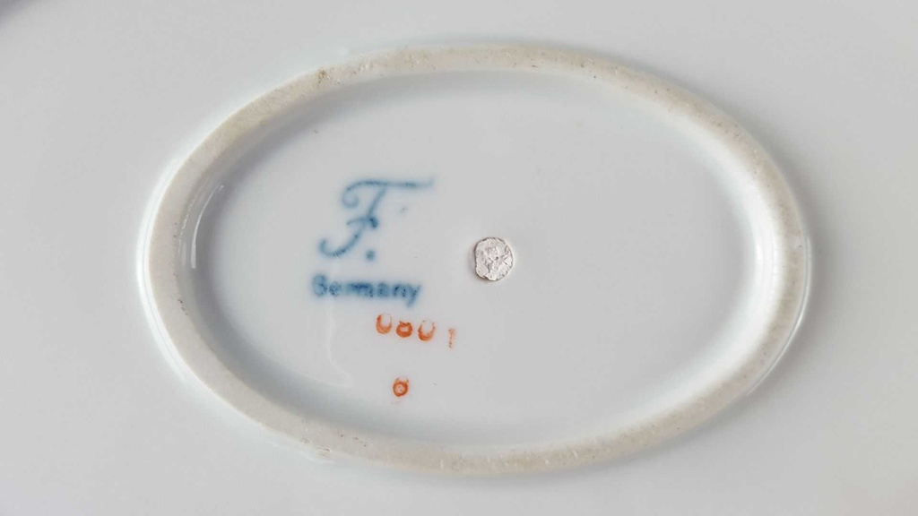 [458114394] Sauciere mit Teller Goldrand 1tlg Fürstenberg Schloß 644 0801 gebraucht - akzeptabel Bild 7