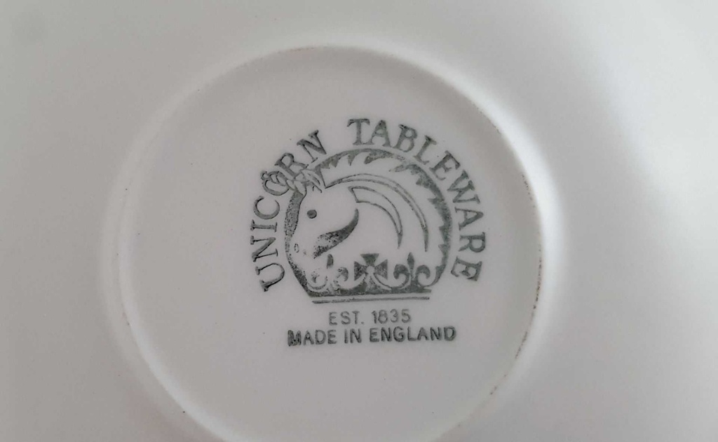 [45811570] Untertasse für Kaffee 14,5 cm Enoch Wedgwood Unicorn Woodland Rot Bild 3