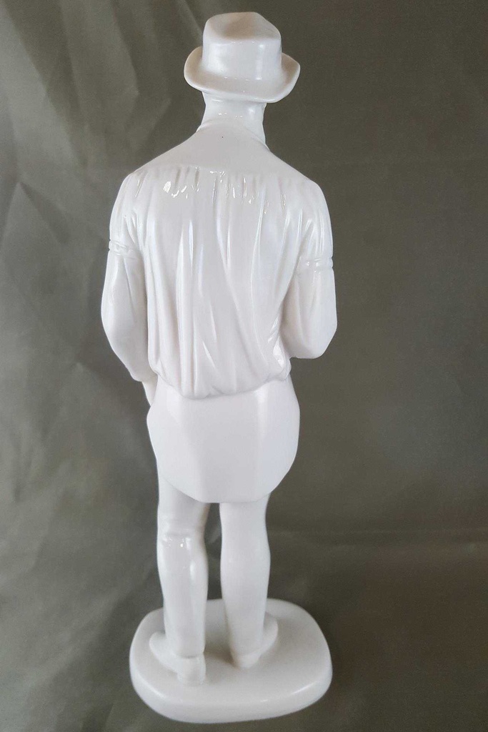 [45811582] Figur Nymphenburg Porzellan Herr Mann weiß H 24 cm Bild 3