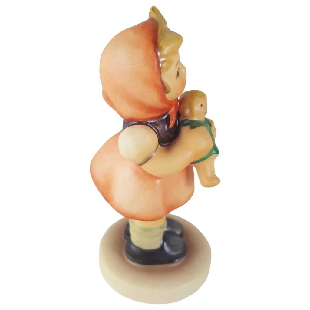 [45811683] Figur Goebel Hummel Mädchen mit Puppe Nr. 239 / B Bild 2