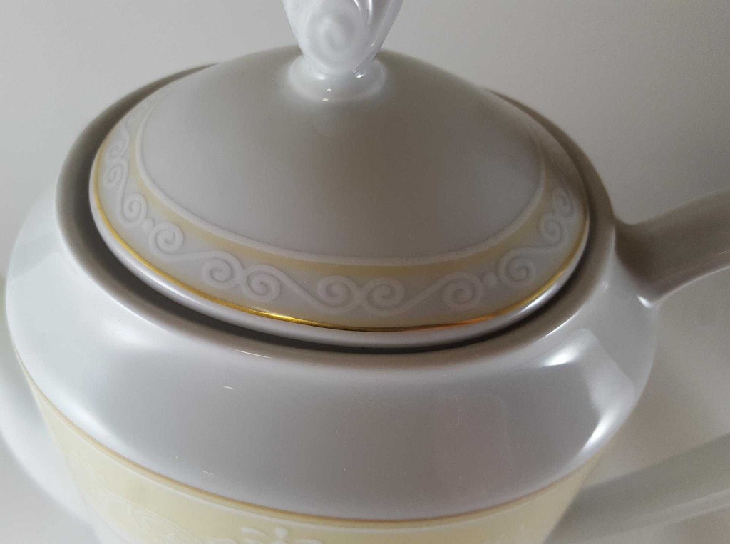 [45811758] Kaffeekanne Kanne 1,3 L Tirschenreuth Diplomat Vanillo Beige gebraucht - neuwertig Bild 5