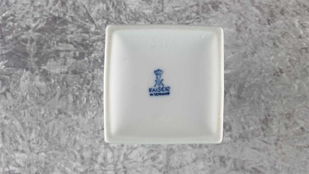 [458117590] Vase Blumenvase 28,5 cm AK Kaiser Porzellan Weiß gebraucht - gut Bild 7