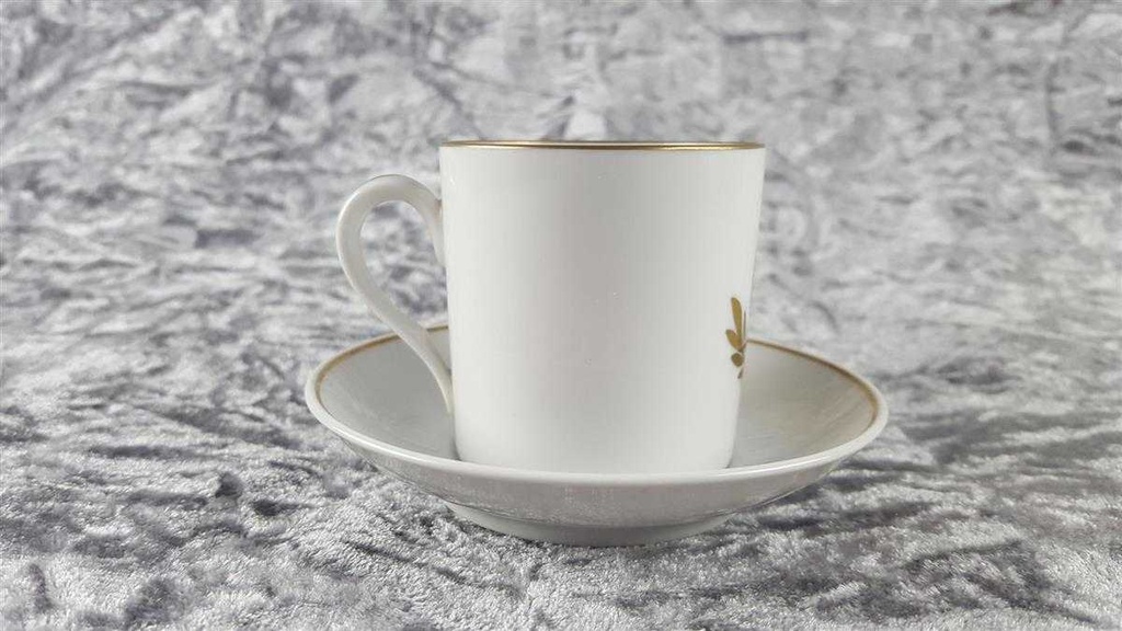 [458117596] Mokkatasse mit Untertasse Tasse Espressotasse & Golddekor Langenthal Schweiz gebraucht - defekt Bild 3