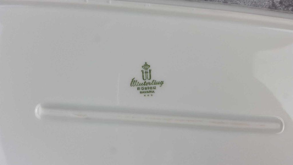 [458118450] Königskuchenplatte Winterling Röslau grüne stilisierte Lilie gebraucht - gut Bild 5