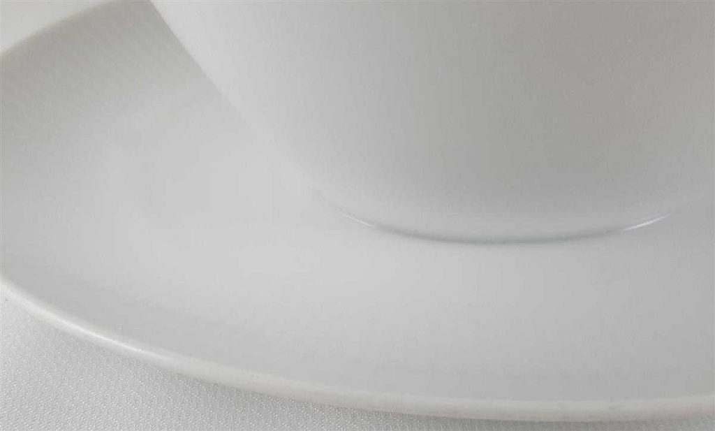 [45811895] Sauciere mit Teller 1tlg Seltmann Weiden Monika Uni Weiß gebraucht - gut Bild 3