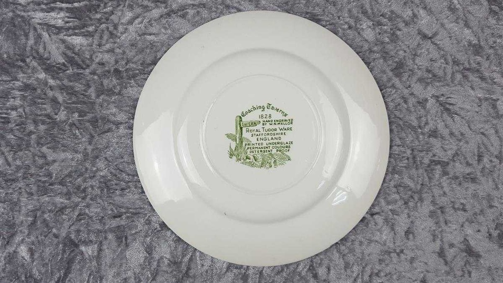 [458119019] Kuchenteller Dessertteller 20,2 cm Royal Tudor Coaching Taverns Grün gebraucht - gut Bild 5