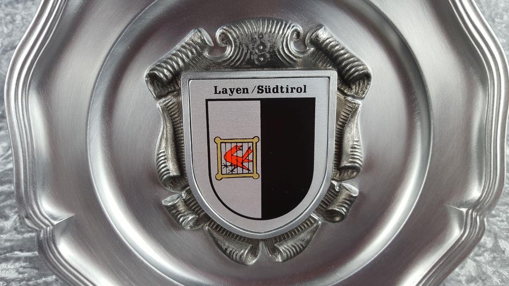 [458119463] Layen Südtirol Wappen Metall Teller Wandteller D 23 cm Bild 2