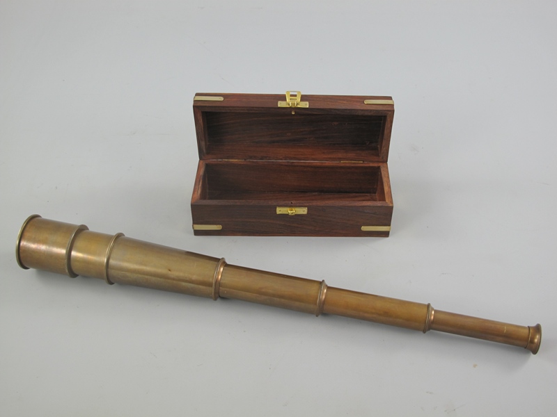 [LA-86390] Fernrohr Messing brüniert Holzbox L.18/42cm Bild 2