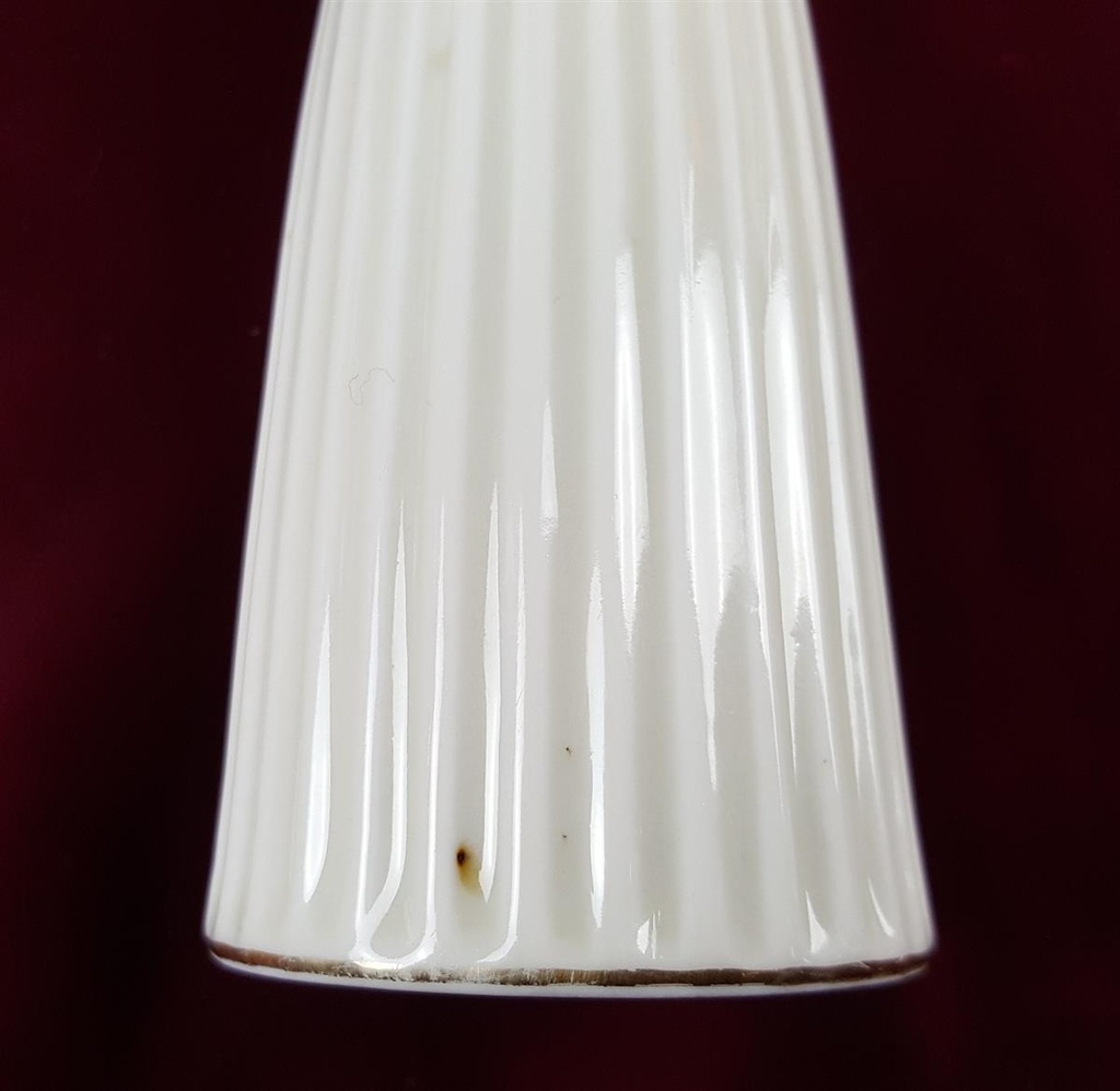 [2118853] Henkelvase Goldrand Bavaria 20,5 cm Porzellan gebraucht - gut Bild 4