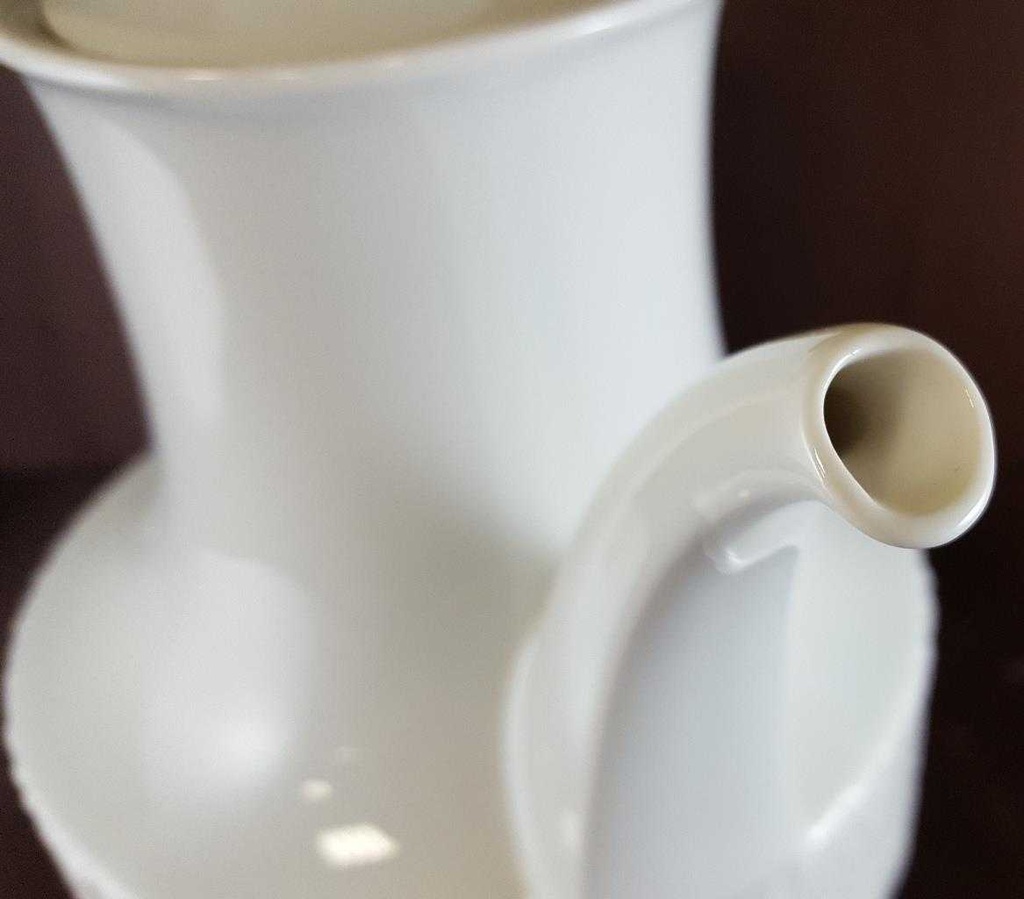 [4581198] Kaffeekanne Kanne 1,5 L Thomas Porzellan Arcta Weiß glänzend gebraucht - sehr gut Bild 4