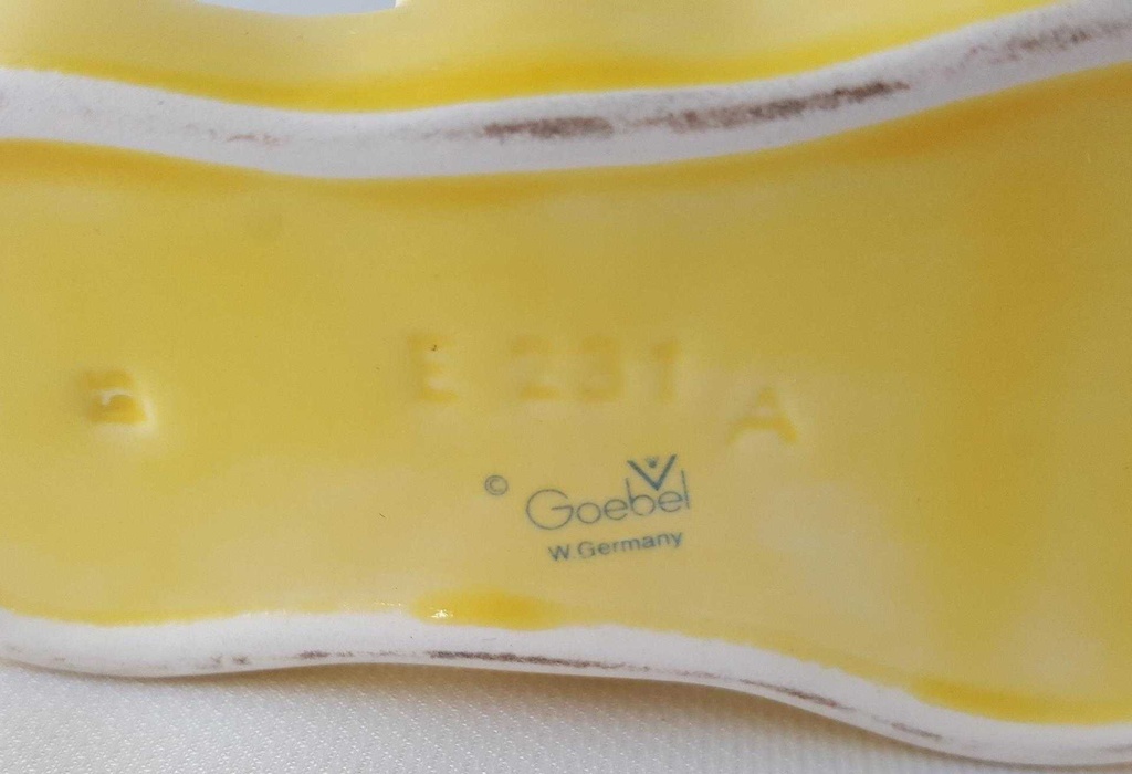 [45812001] Eierbecher Goebel E 231 AGelb Menage für und Salzstreuer Bild 4
