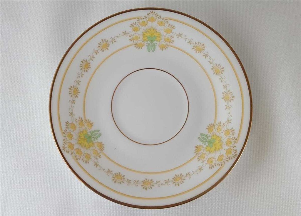 [45812068] Sammelgedeck Teeset Goldrand 3tlg Tirschenreuth Trianon Sonstige Dekore gebraucht - neuwertig Bild 4