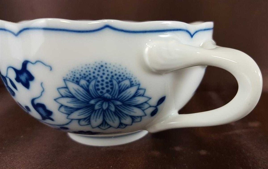 [4581212] Teetasse Tasse Hutschenreuther Maria Theresia Zwiebelmuster II. Wahl gebraucht - sehr gut Bild 4