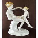 [45812172] Scheibe-Alsbach Otto Poertzel Porzellan Figur Skulptur Frau Kind Knabe signiert Bild 2