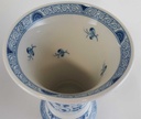 [4581220] Vase 15,2 cm Lindner Porzellan Marie Luise Alte Ranke Blau gebraucht - sehr gut Bild 2