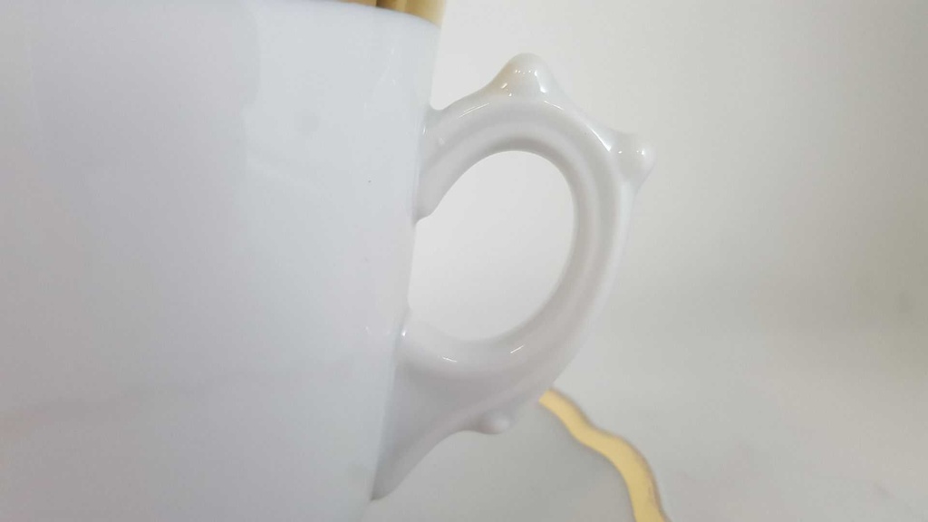 [45812556] Teetasse Tasse mit Untertasse Goldrand Seltmann Weiden Vohenstrauß Kinder Blumen gebraucht - gut Bild 3