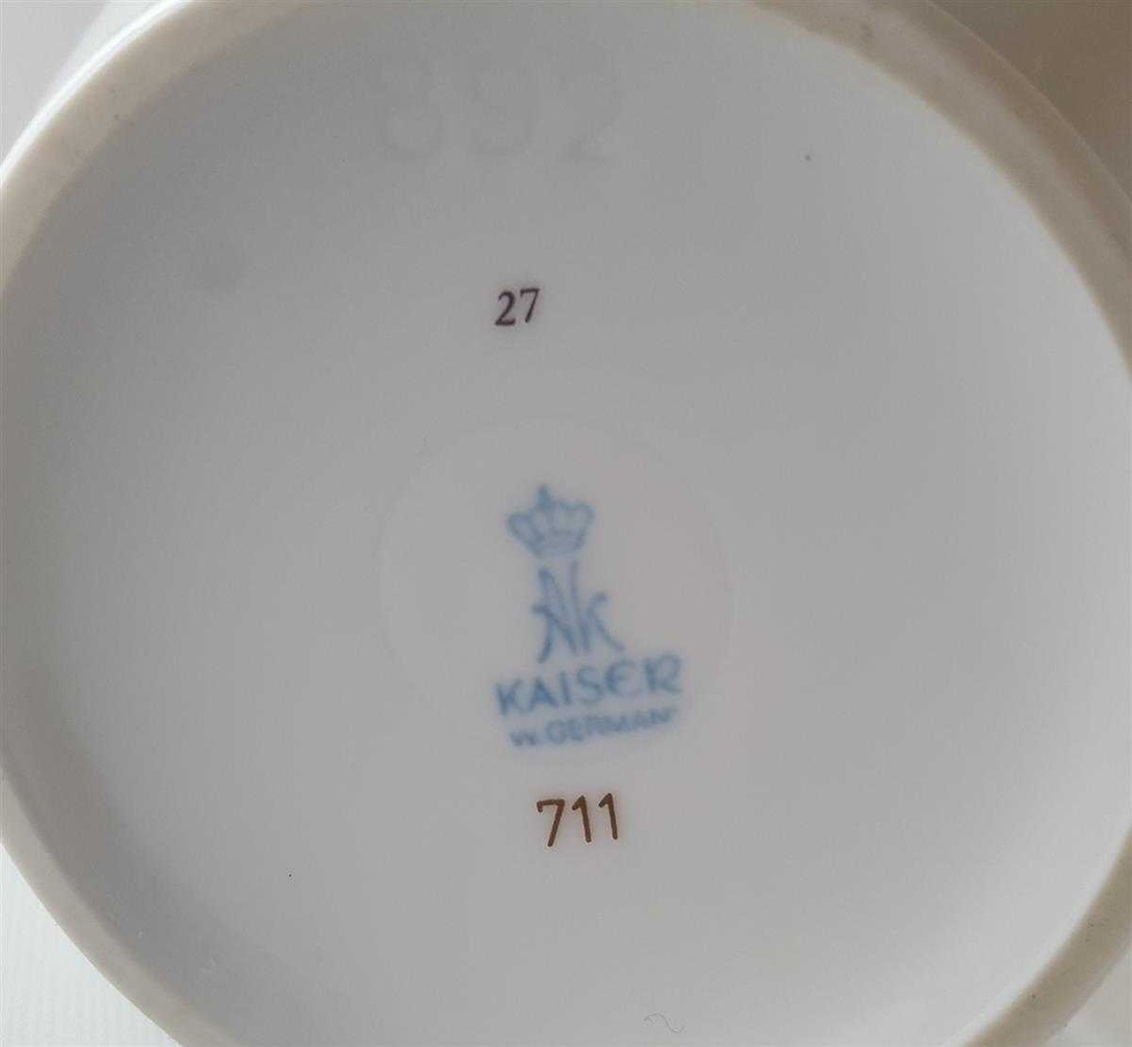 [45812610] Deckelvase AK Kaiser Porzellan gebraucht - sehr gut Bild 5