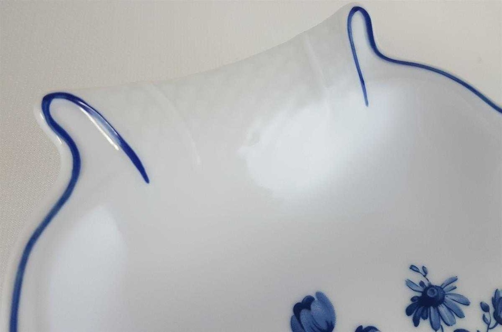[4581264] Henkelschale Weimar Porzellan Blumendekor Blau Blumen gebraucht - sehr gut Bild 2