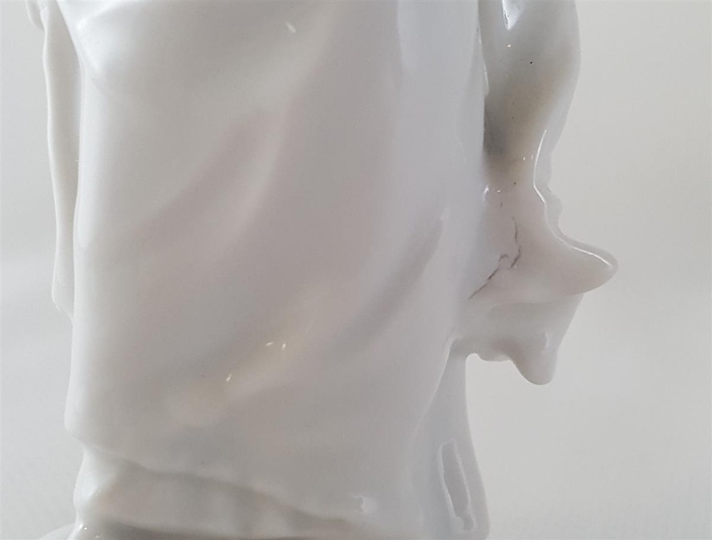 [45812651] Lindner Porzellan Figur Rosalinde weiß H 13,6 cm Bild 3