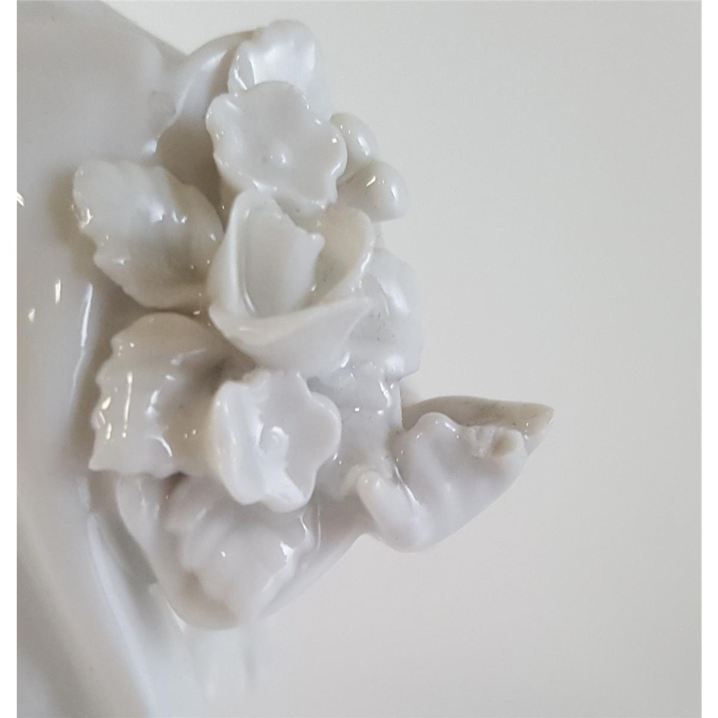 [45812652] Lindner Porzellan Figur Rosenkavalier weiß H 15 cm Bild 3