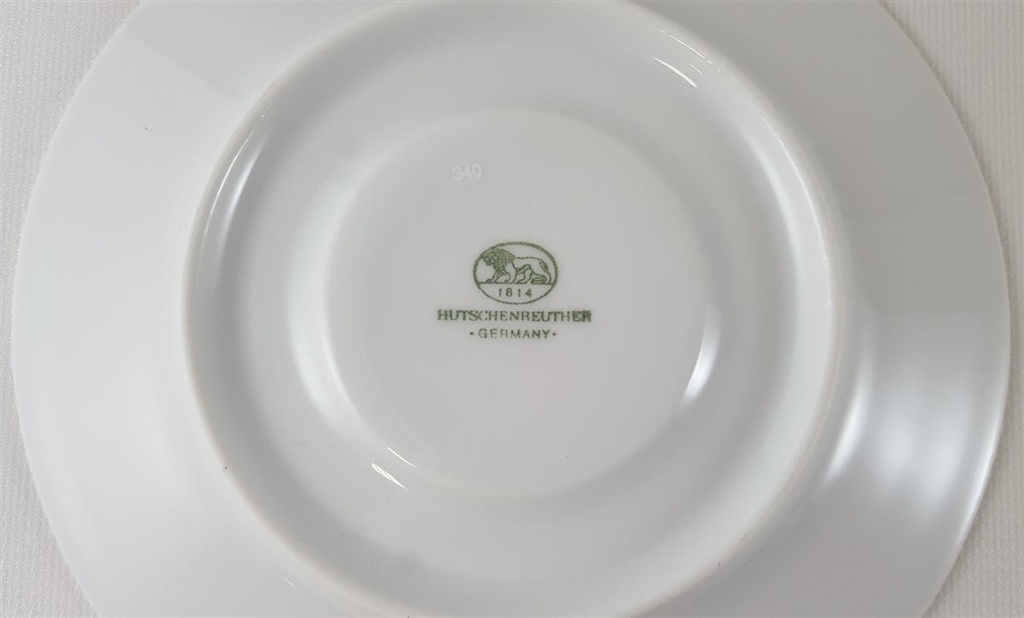[45812657] Kaffeetasse Tasse Hutschenreuther Louvre Frohe Weihnachten Weihnachtsdekor neu Bild 3