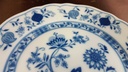 [4581267] Kuchenteller Unterglasur 19,7 cm Tirschenreuth Zwiebelmuster Echt Cobalt gebraucht - gut Bild 2