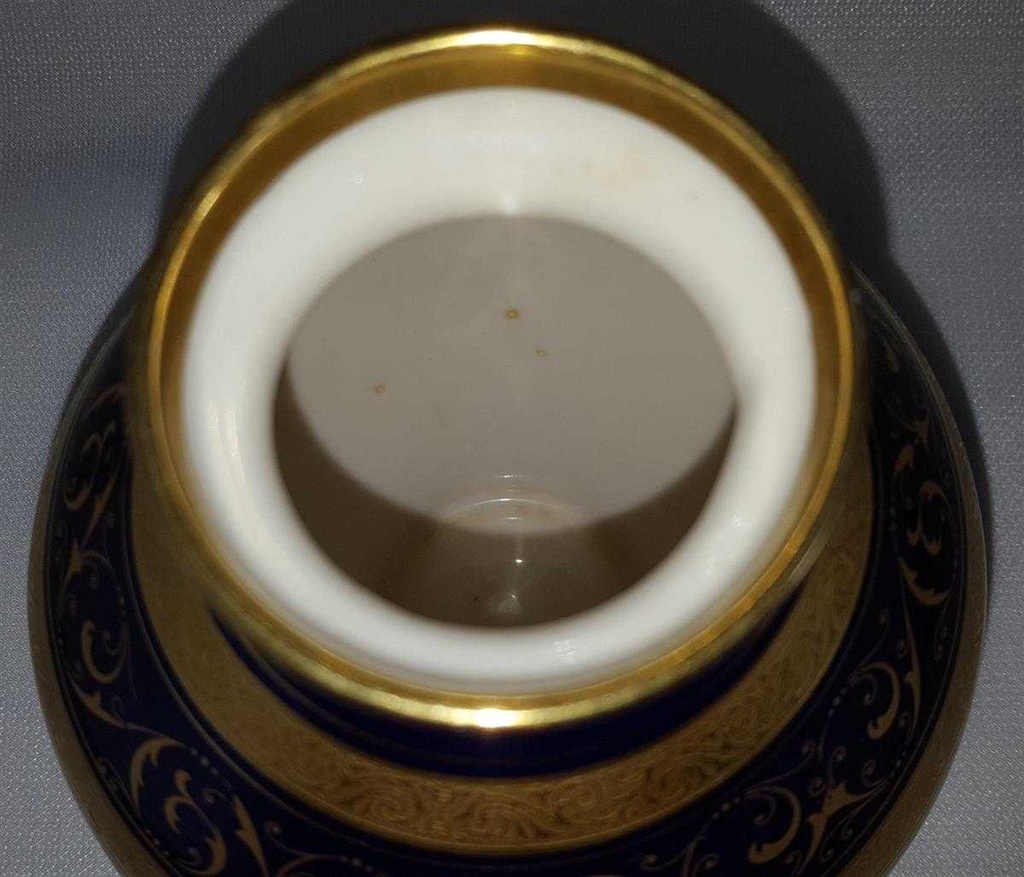 [45812290] Vase Handarbeit 14,9 cm Lindner Porzellan gebraucht - sehr gut Bild 3