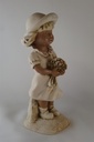 [45812317] Wohnform Figur Mädchen mit Blumenstrauß Massiv Handarbeit H 22,2 cm Bild 5