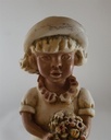 [45812317] Wohnform Figur Mädchen mit Blumenstrauß Massiv Handarbeit H 22,2 cm Bild 6