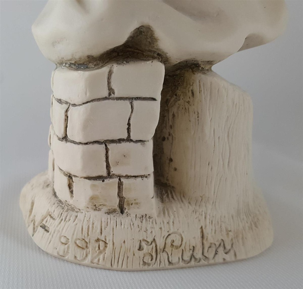 [45812317] Wohnform Figur Mädchen mit Blumenstrauß Massiv Handarbeit H 22,2 cm Bild 7