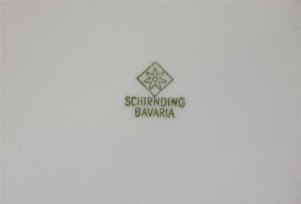 [4581248] Speiseteller Essteller 24,5 cm Schirnding Bavaria Sonstiges Rillenrelief weiß gebraucht - gut Bild 4