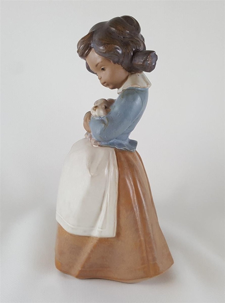 [45812693] Lladro Porzellanfigur Mädchen mit Hase H 20,5 cm Bild 5