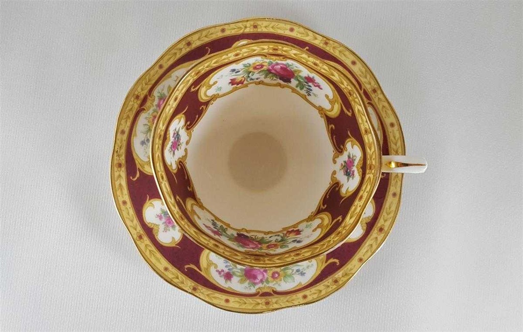 [45812731] Tasse Espressotasse mit Untertasse Royal Albert Lady Hamilton gebraucht - gut Bild 3