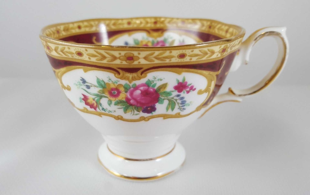 [45812731] Tasse Espressotasse mit Untertasse Royal Albert Lady Hamilton gebraucht - gut Bild 4
