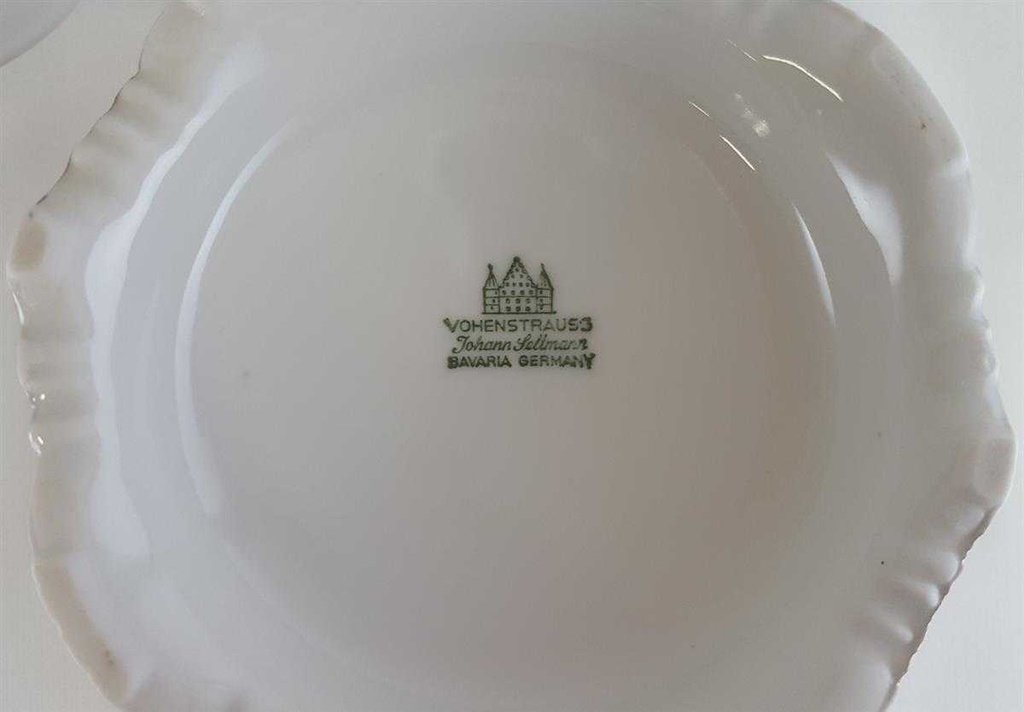 [4581282] Gebäckdose 16,8 cm Seltmann Vohenstrauß gebraucht - sehr gut Bild 7